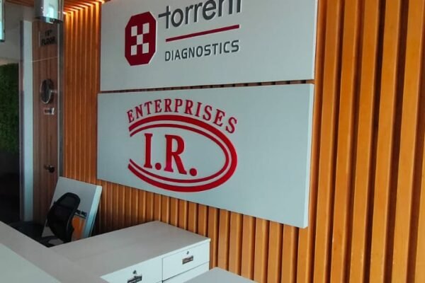 whatsapp-image-2023-12-20-at-07.30.21-AoP68EXqEai1512r