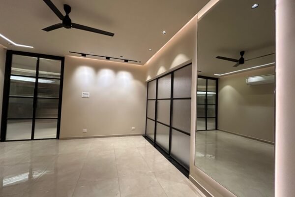 whatsapp-image-2024-11-10-at-07.01.42-large-d95KQP6Pq7tKWvg6