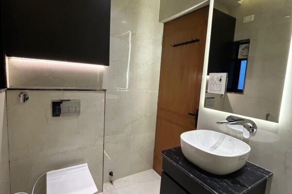 whatsapp-image-2024-11-10-at-07.03.30-1-large-mv0DrQXQZDHQoPqO