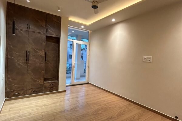 whatsapp-image-2024-11-10-at-07.03.31-large-dOqynE0EL1hWR49l