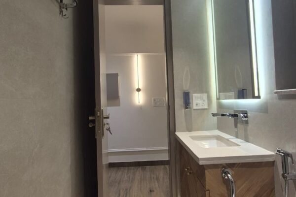 b347e0e6-6d14-4a29-8c8e-c61e2e178799